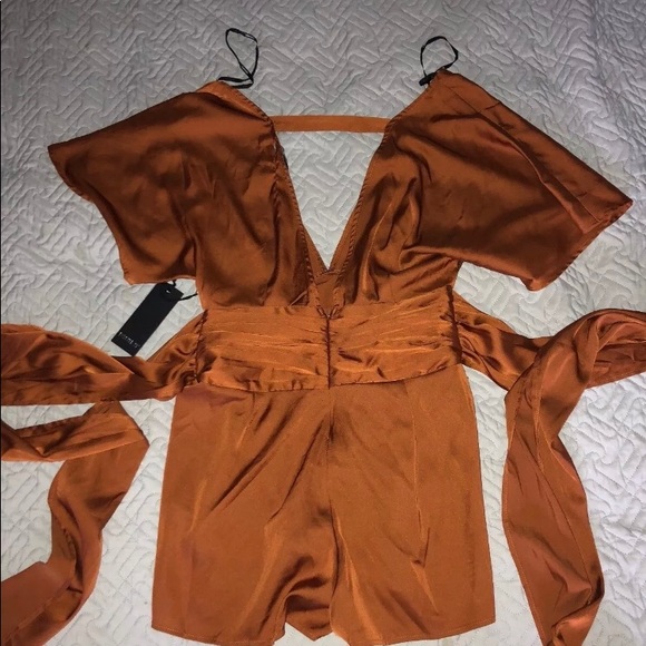 Silky orange-y romper, - Picture 2 of 3